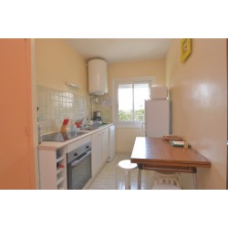 Esquinade 2, cuisine