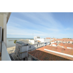 Dernier étage, vue mer latérale